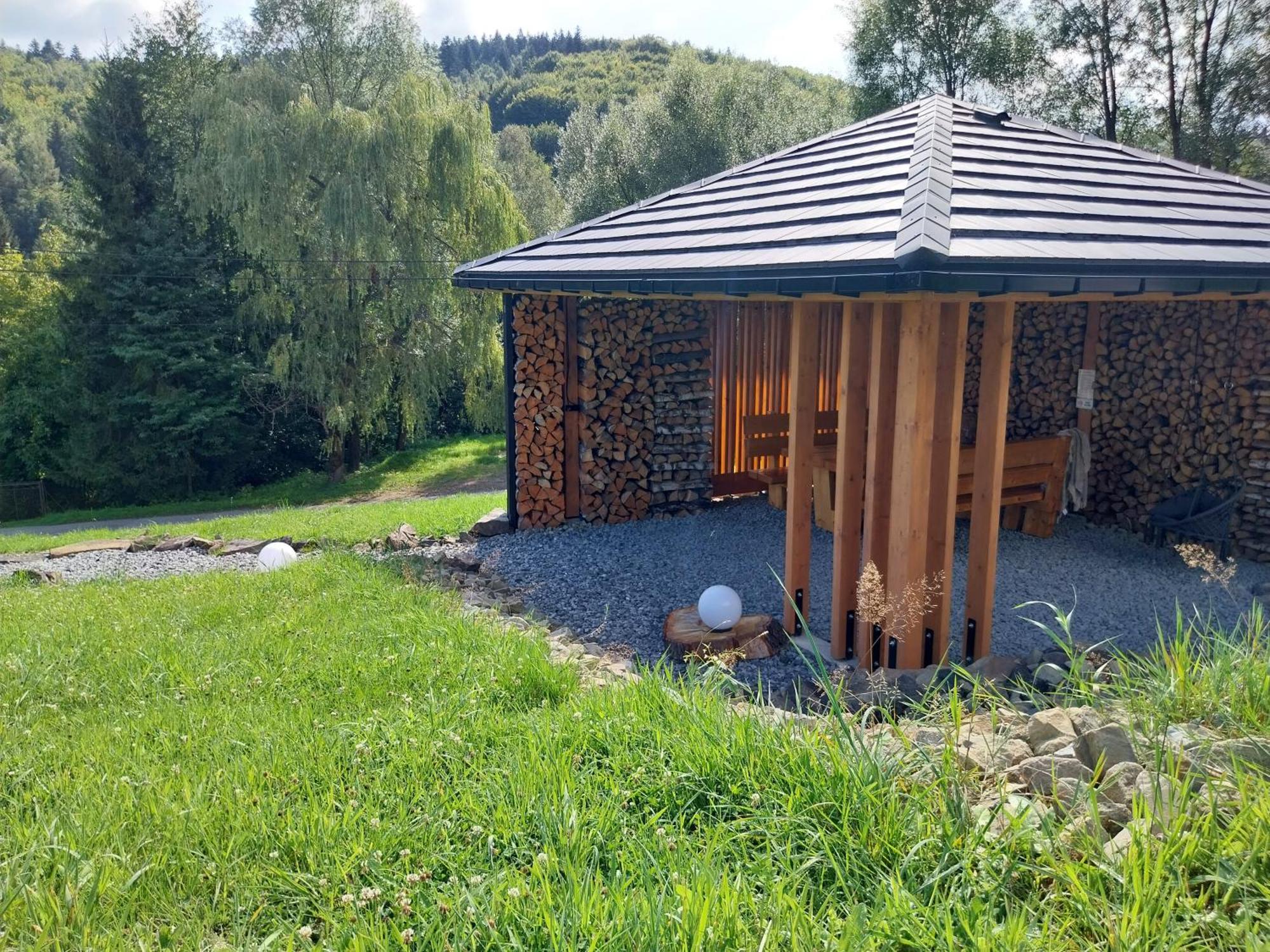 Projekt Swit - Domki Z Prywatna Jacuzzi I Sauna Żywiec Esterno foto